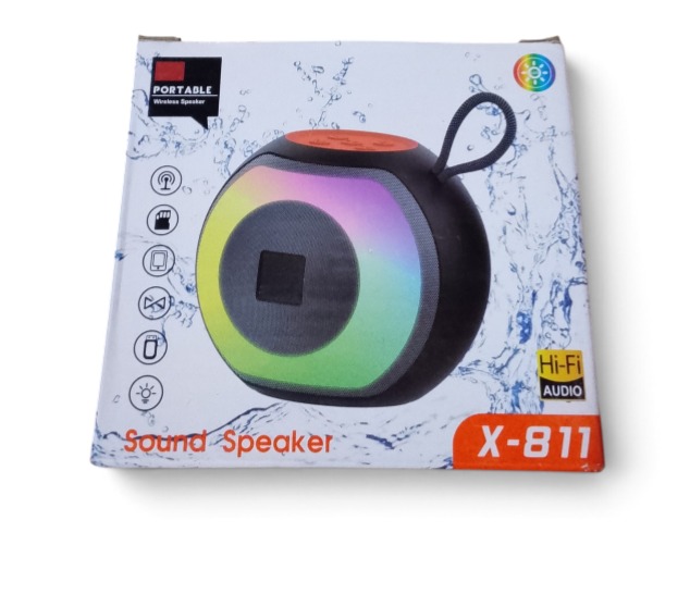ITEM ACCESORIOS REPRODUCTOR Parlante JBL X-811       Parlante JBL X-811 P196